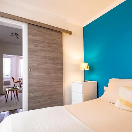 Charming In Heart Of * Paris