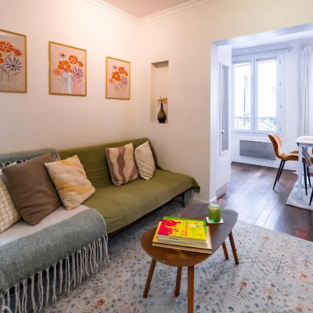 Charming In Heart Of Apartment *